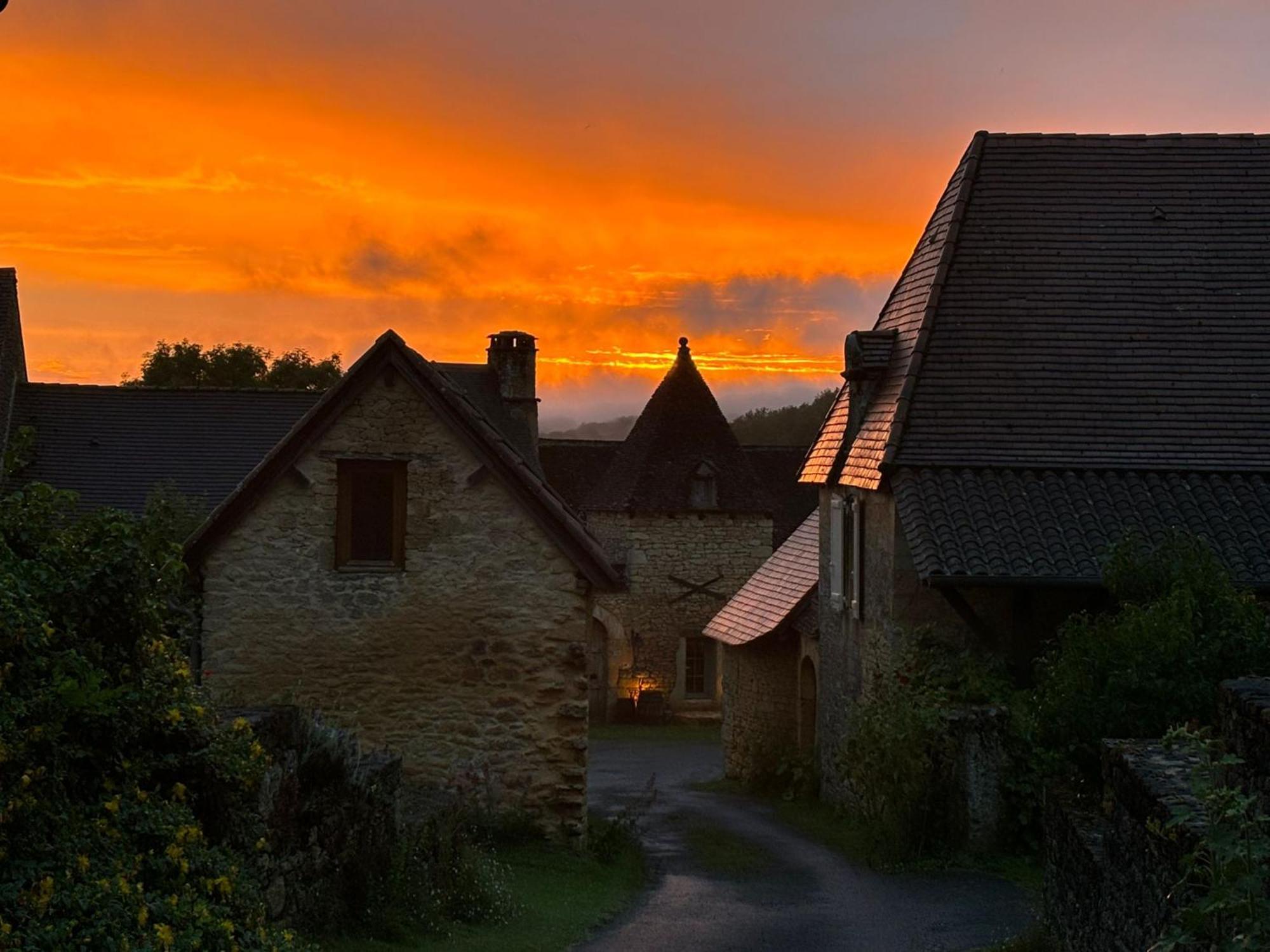 Chambre D'Hotes Lasserre Saint-Amand-de-Coly 외부 사진
